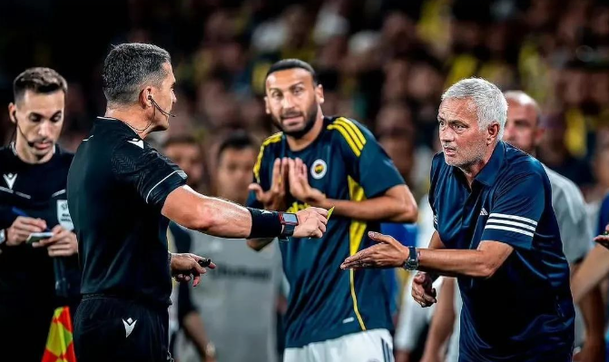 九游娱乐app下载-黑山客场闷平哈萨克斯坦，欧预赛出线形势堪忧的简单介绍