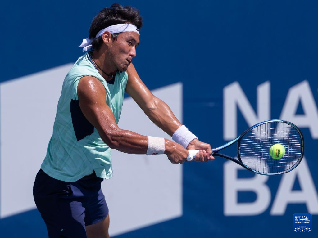九游体育直播-美国男子网球选手成功晋级，备战强敌