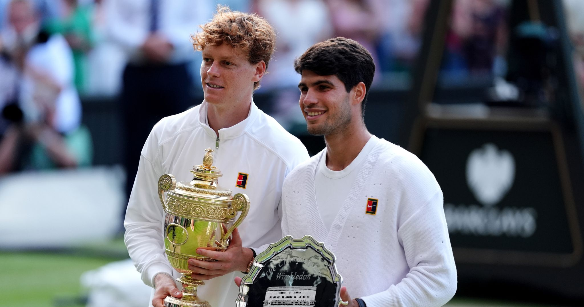 关于奥地利队逆转英格兰队，奥恰洛夫惊艳四座的信息