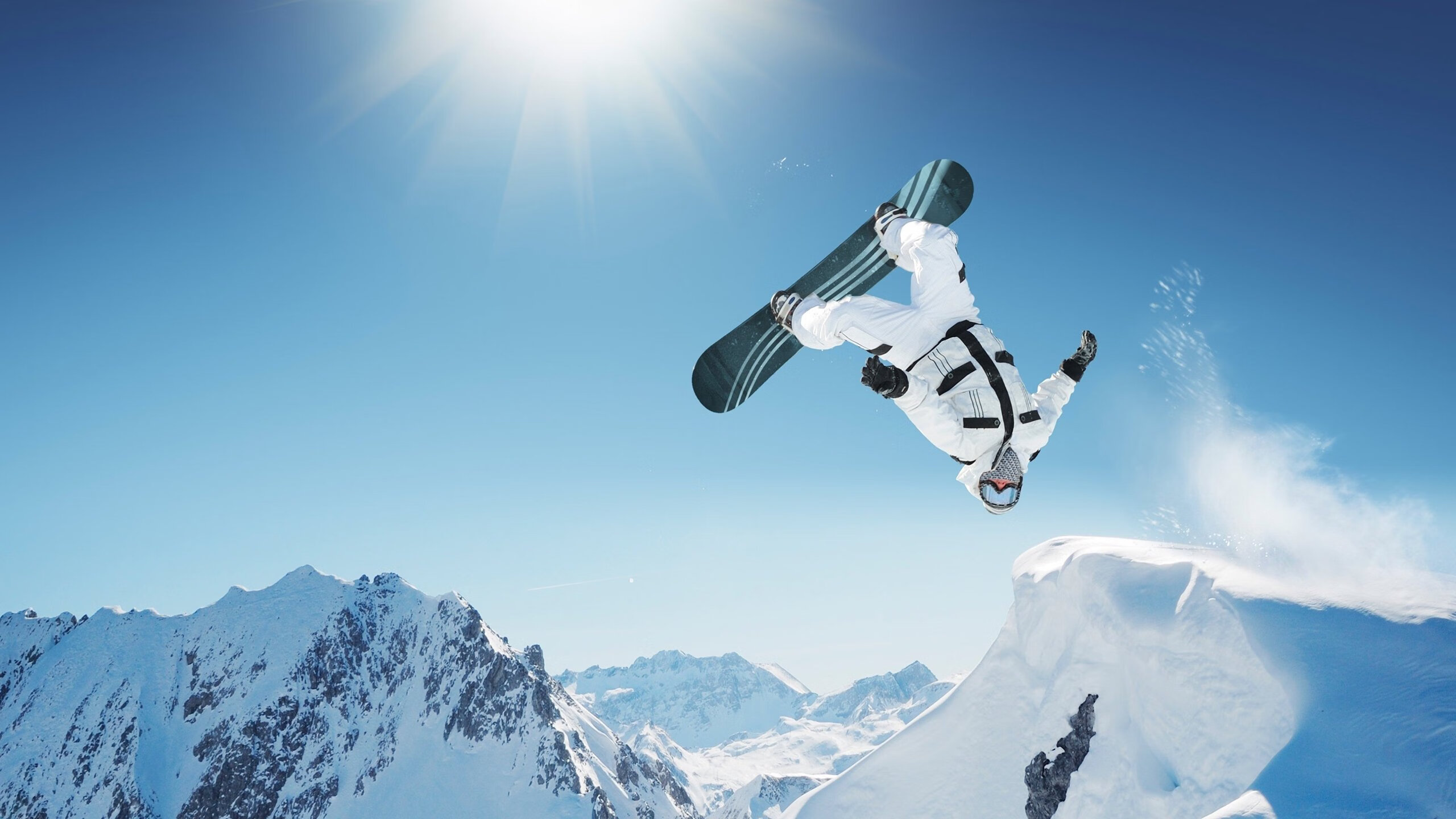 范弗利特神兵天降,广东队强势击溃深圳队